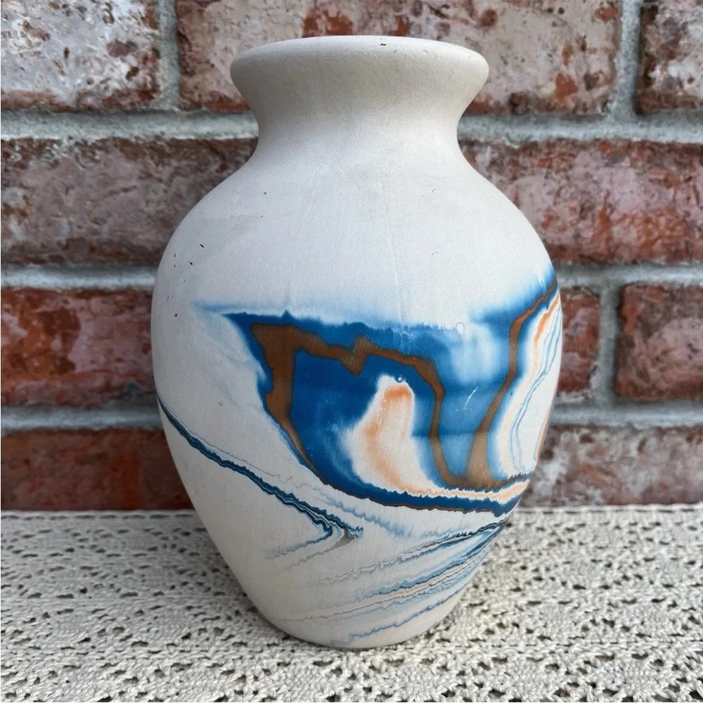 Nemadji Pottery Indian River Vase Blue Multicolor Swirl Design Made in USA VTG